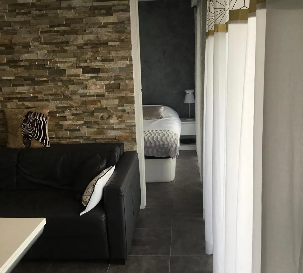 Elegant F2 With All Comforts In Center Of Cannes 0*,  France